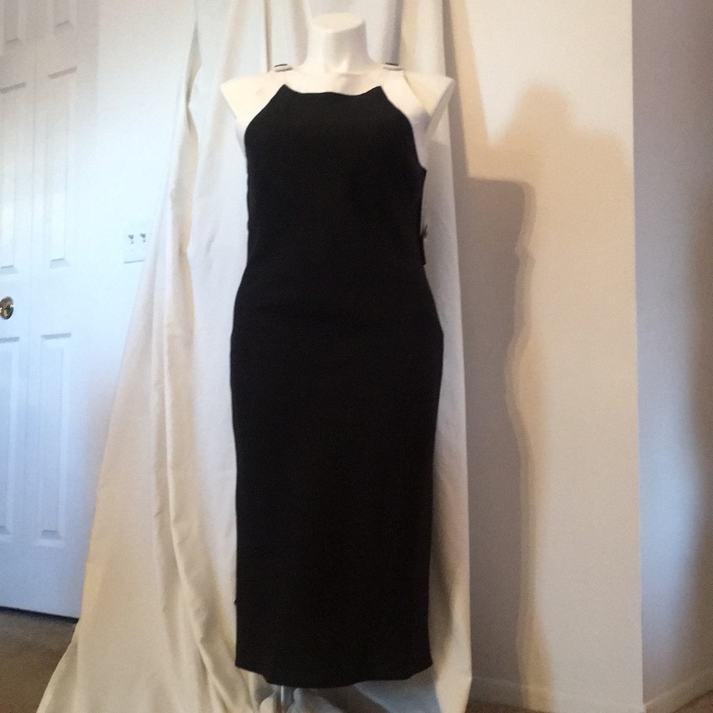 LINEN DRESS